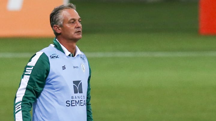 Avaí troca comando enquanto luta contra o rebaixamento no Campeonato Brasileiro