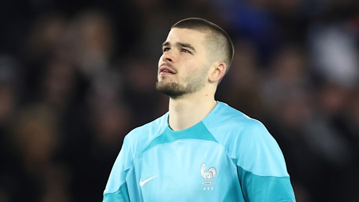 Lucas Chevalier fait un dur conctat