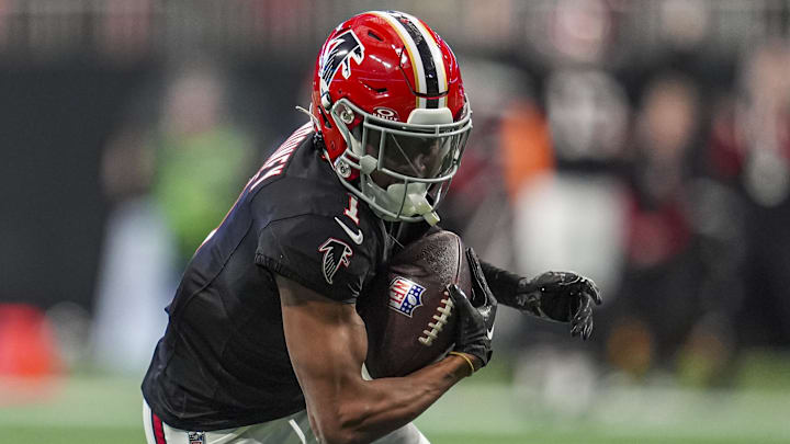 Atlanta Falcons wide receiver Darnell Mooney isn't expected to play Sunday vs. the Carolina Panthers.