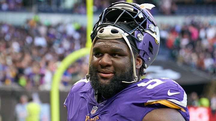 Dalvin Tomlinson
