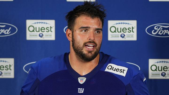 New York Giants offensive guard Jon Runyan New York Giants offensive guard Jon Runyan