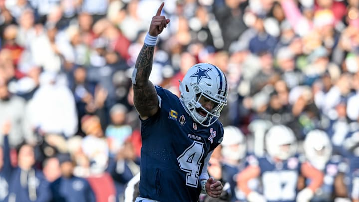 Dallas Cowboys v Washington Commanders - NFL 2025