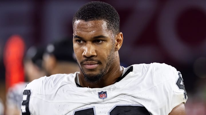 Former Las Vegas Raiders defensive end Charles Snowden.