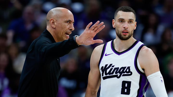 Mar 27, 2025; Sacramento, California, USA; Sacramento Kings interim head coach Doug Christie talks to guard Zach LaVine (8) during the fourth quarter against the Portland Trail Blazers at Golden 1 Center. Mandatory Credit: Sergio Estrada-Imagn Images Mar 27, 2025; Sacramento, California, USA; Sacramento Kings interim head coach Doug Christie talks to guard Zach LaVine (8) during the fourth quarter against the Portland Trail Blazers at Golden 1 Center. Mandatory Credit: Sergio Estrada-Imagn Images