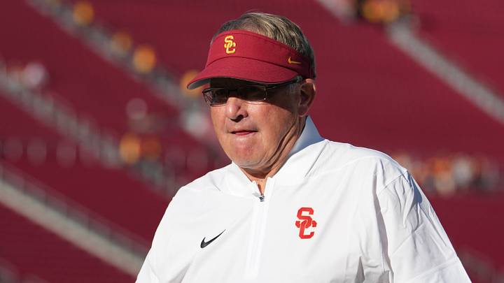 Sep 4, 2026; Los Angeles, California, USA; Southern California Trojans defensive coordinator Gary Patterson during the game against the Fresno State Bulldogs at United Airlines Field at Los Angeles Memorial Coliseum. Mandatory Credit: Kirby Lee-Imagn Images Sep 4, 2026; Los Angeles, California, USA; Southern California Trojans defensive coordinator Gary Patterson during the game against the Fresno State Bulldogs at United Airlines Field at Los Angeles Memorial Coliseum. Mandatory Credit: Kirby Lee-Imagn Images