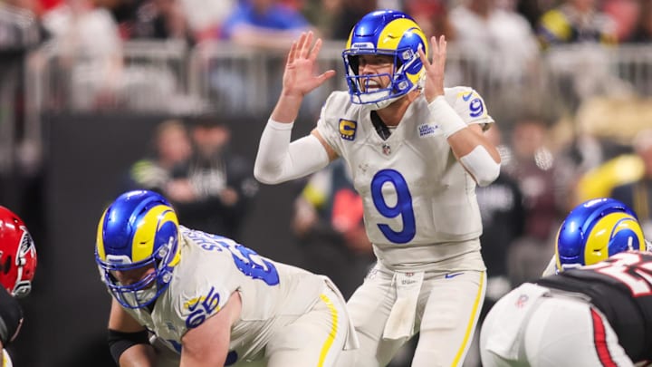 Dec 29, 2025; Atlanta, Georgia, USA; Los Angeles Rams quarterback Matthew Stafford (9) makes a call at the line against the Atlanta Falcons in the fourth quarter at Mercedes-Benz Stadium. Mandatory Credit: Brett Davis-Imagn Images Dec 29, 2025; Atlanta, Georgia, USA; Los Angeles Rams quarterback Matthew Stafford (9) makes a call at the line against the Atlanta Falcons in the fourth quarter at Mercedes-Benz Stadium. Mandatory Credit: Brett Davis-Imagn Images