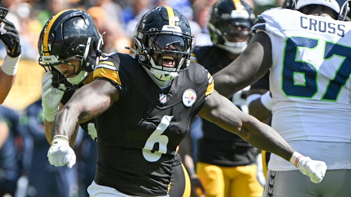 Sep 14, 2025; Pittsburgh, Pennsylvania, USA; Pittsburgh Steelers linebacker Patrick Queen (6) celebrates a tackle against the Seattle Seahawks during the first quarter at Acrisure Stadium. Mandatory Credit: Barry Reeger-Imagn Images