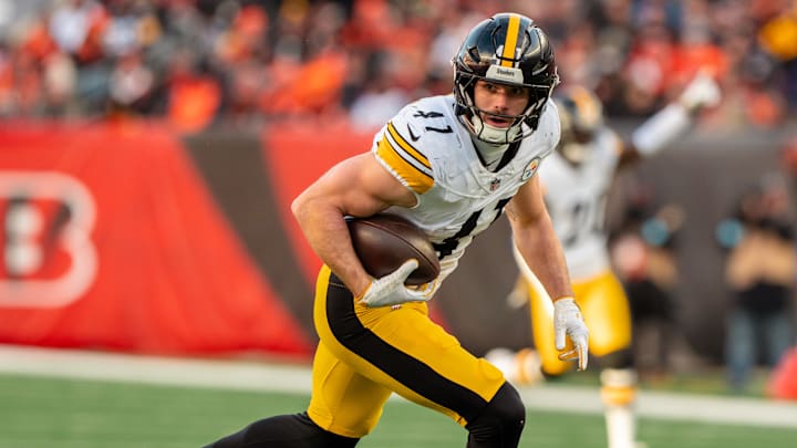 Pittsburgh Steelers v. Cincinnati Bengals