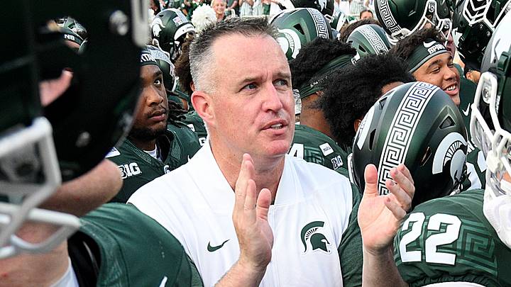 Sep 12, 2026; East Lansing, Michigan, USA; Michigan State Spartans head coach Pat Fitzgerald sings the fight song with his team after their win over Eastern Michigan at Spartan Stadium. Mandatory Credit: Dale Young-Imagn Images Sep 12, 2026; East Lansing, Michigan, USA; Michigan State Spartans head coach Pat Fitzgerald sings the fight song with his team after their win over Eastern Michigan at Spartan Stadium. Mandatory Credit: Dale Young-Imagn Images