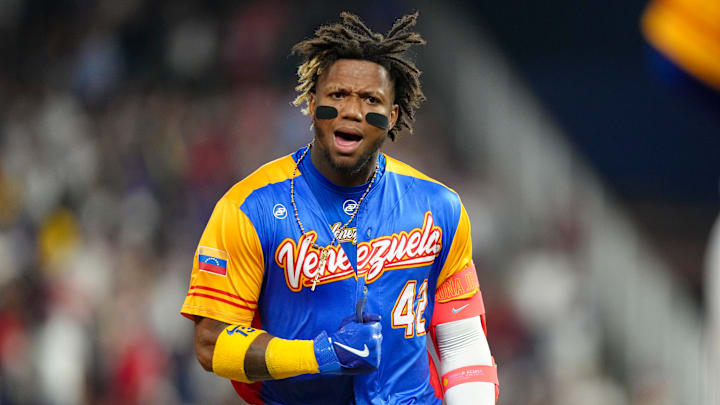 Ronald Acuña Jr. disputando el Clásico Mundial de Béisbol 2023 con Venezuela 
