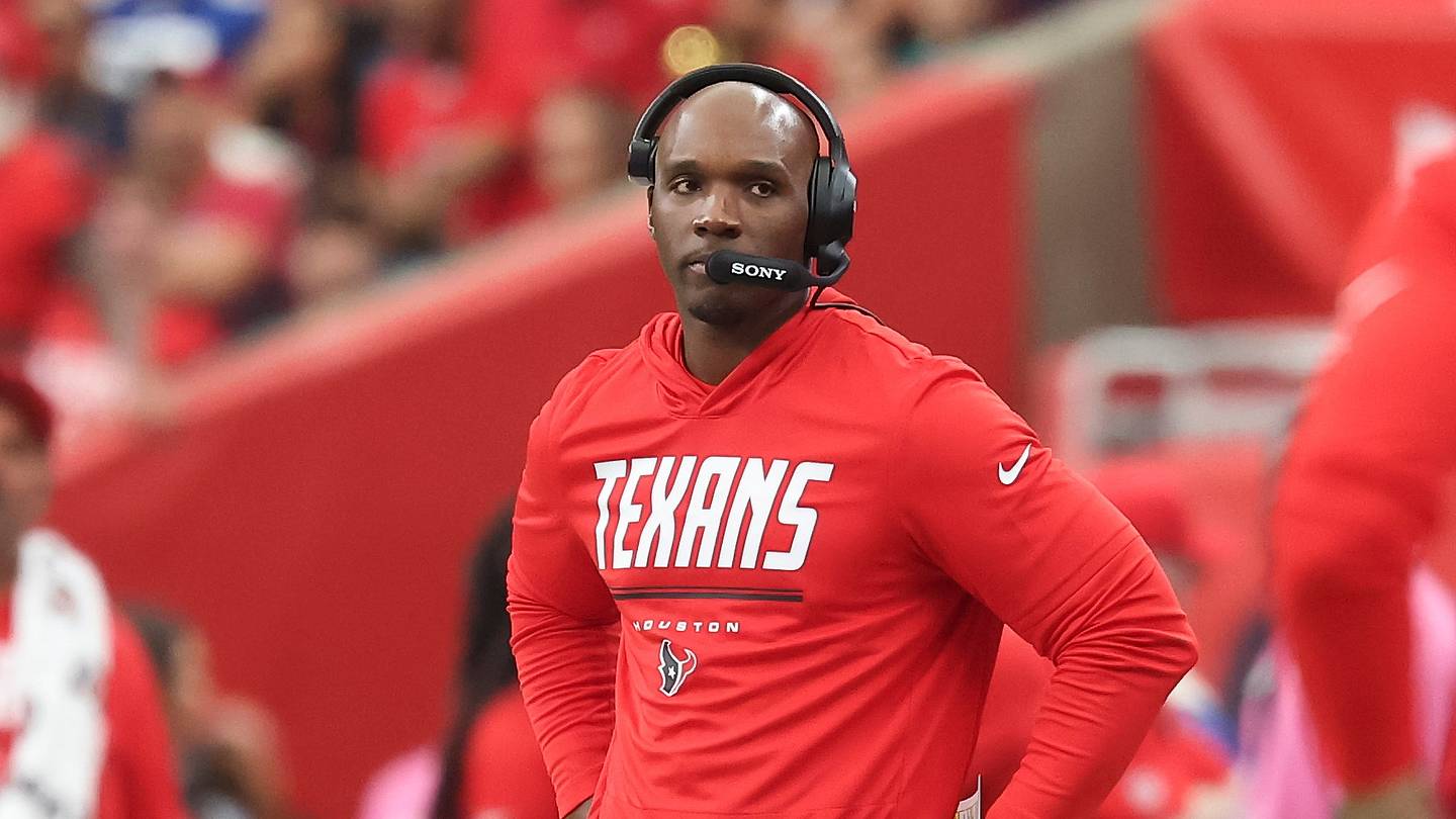 Texans' Biggest Need Ahead of NFL Trade Deadline Is Painfully Obvious