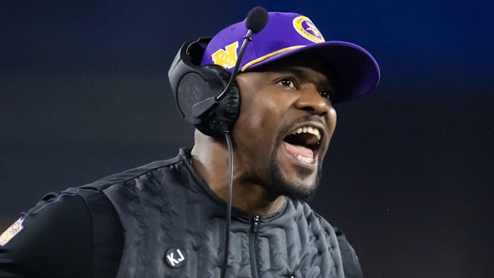 Minnesota Vikings defensive coordinator Brian Flores