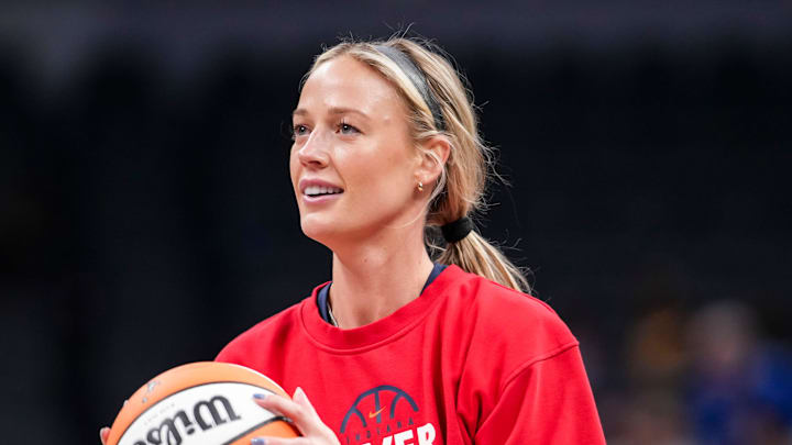 Indiana Fever guard Sophie Cunningham (8)
