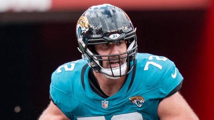 September 28, 2025; Santa Clara, California, USA; Jacksonville Jaguars offensive tackle Walker Little (72) during the second quarter against the San Francisco 49ers at Levi's Stadium. 