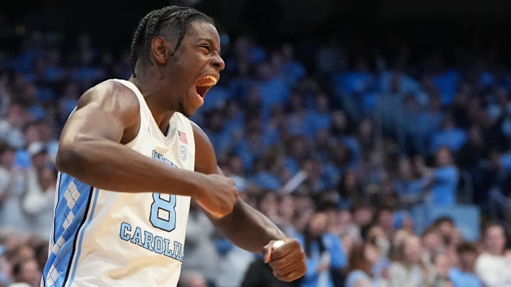 North Carolina Tar Heels forward Caleb Wilson (8) North Carolina Tar Heels forward Caleb Wilson (8)