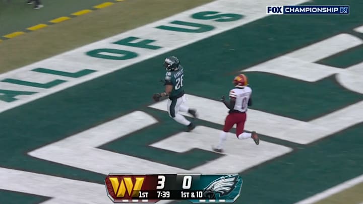Barkley scored the Eagles' first touchdown on Sunday.