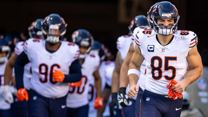 Dec 8, 2024; Santa Clara, California, USA; Chicago Bears tight end Cole Kmet (85) runs onto the field before the game against the San Francisco 49ers at Levi's Stadium.