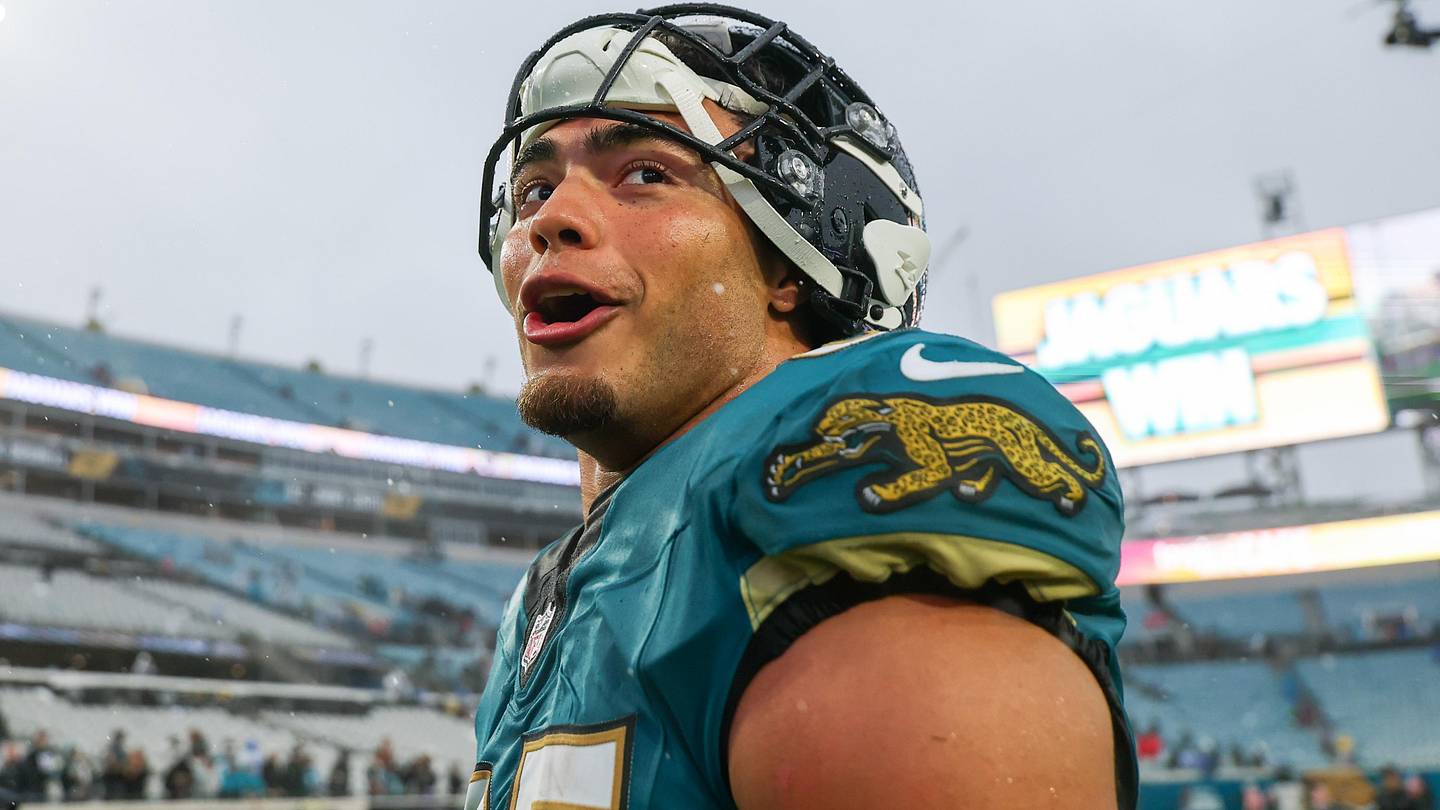 Brenton Strange has $54 million goal with Jaguars after latest extension