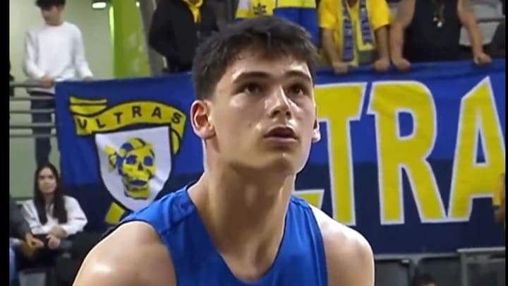 Omer Mayer shooting a free throw Omer Mayer shooting a free throw