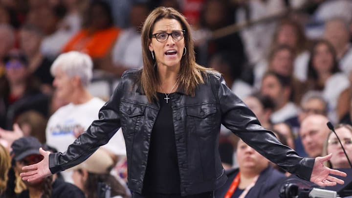 Fever Coach's 2-Word Referee Lament After Dream Playoff Loss Says It All