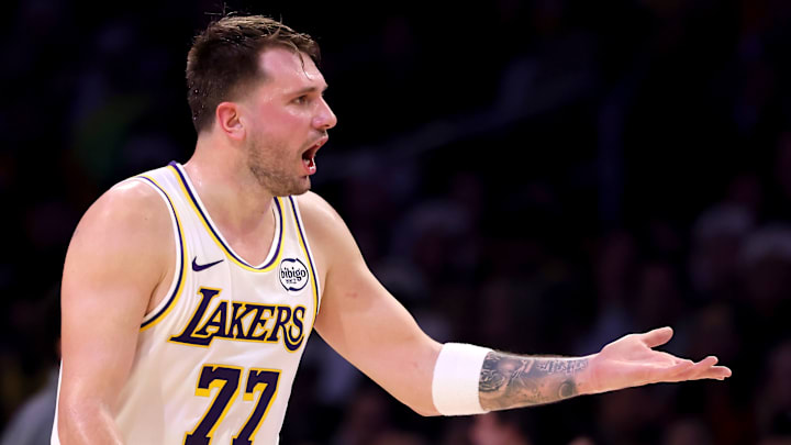 Houston Rockets v Los Angeles Lakers