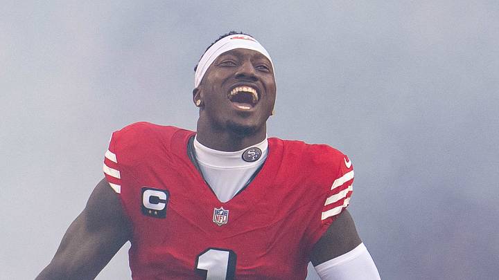 San Francisco 49ers wide receiver Deebo Samuel Sr. (1) San Francisco 49ers wide receiver Deebo Samuel Sr. (1)