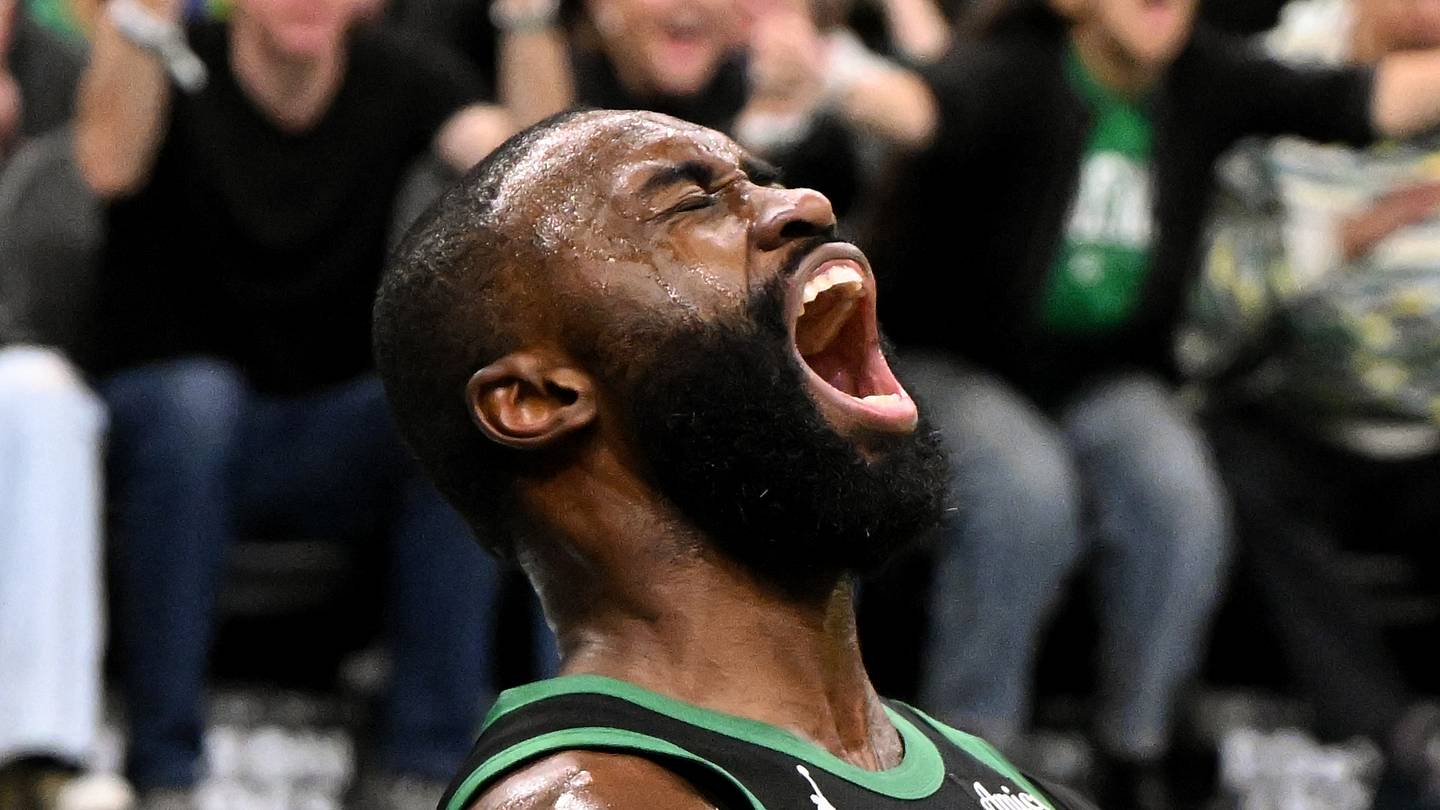 Jaylen Brown Drops 42, Celtics End Knicks’ Streak