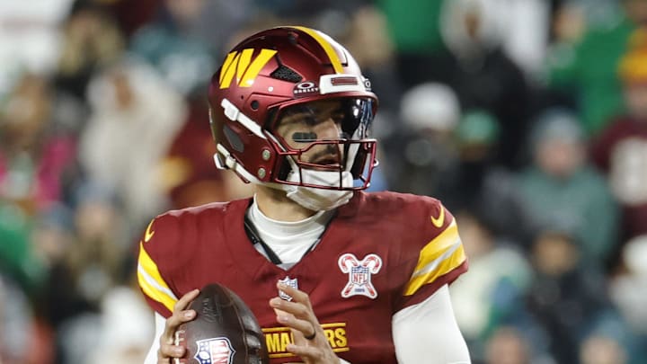 Dec 20, 2025; Landover, Maryland, USA; Washington Commanders quarterback Marcus Mariota (8) prepares to throw the ball against the Philadelphia Eagles during the second half at Northwest Stadium. Mandatory Credit: Amber Searls-Imagn Images Dec 20, 2025; Landover, Maryland, USA; Washington Commanders quarterback Marcus Mariota (8) prepares to throw the ball against the Philadelphia Eagles during the second half at Northwest Stadium. Mandatory Credit: Amber Searls-Imagn Images