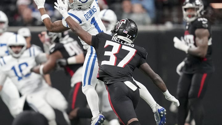 Atlanta Falcons safety DeMarcco Hellams (37) was scheduled to be the starter in 2024, before losing the season to an injury.