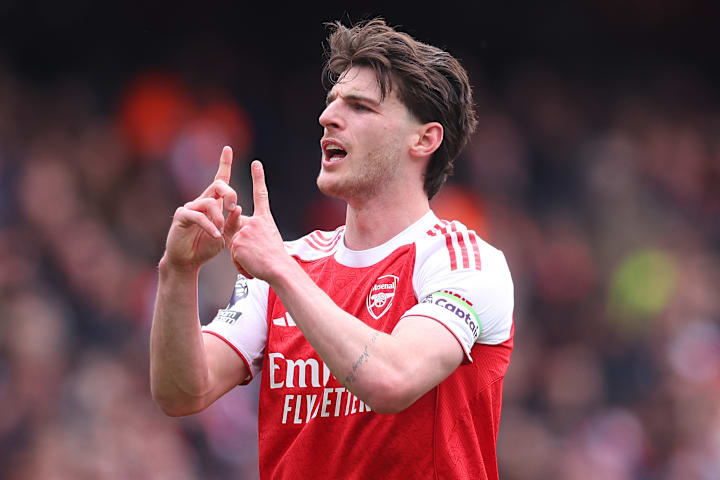 Declan Rice confusing himself with a series of gesticulations.