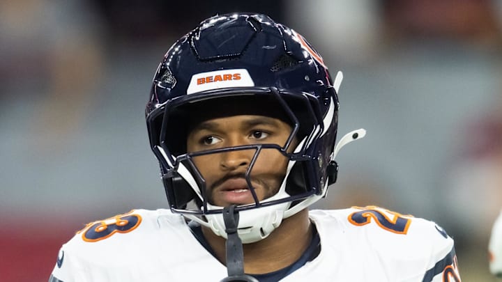 Chicago Bears running back Roschon Johnson