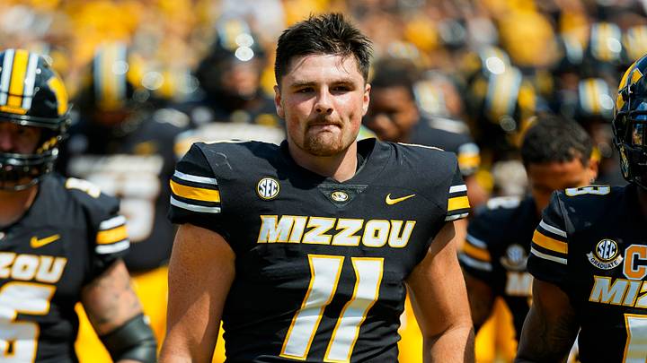Sep 6, 2025; Columbia, Missouri, USA; Missouri Tigers defensive end Langden Kitchen (11) heads to the locker room prior to a game against the Kansas Jayhawks at Faurot Field at Memorial Stadium. Mandatory Credit: Jay Biggerstaff-Imagn Images Sep 6, 2025; Columbia, Missouri, USA; Missouri Tigers defensive end Langden Kitchen (11) heads to the locker room prior to a game against the Kansas Jayhawks at Faurot Field at Memorial Stadium. Mandatory Credit: Jay Biggerstaff-Imagn Images