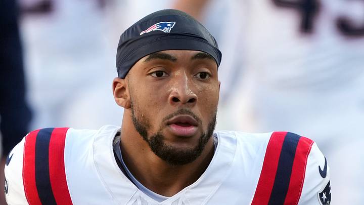 New England Patriots running back Treveyon Henderson (32). New England Patriots running back Treveyon Henderson (32).