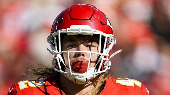 Nov 10, 2024; Kansas City, Missouri, USA; Kansas City Chiefs running back Carson Steele (42) during the first half against the Denver Broncos at GEHA Field at Arrowhead Stadium. Mandatory Credit: Jay Biggerstaff-Imagn Images Nov 10, 2024; Kansas City, Missouri, USA; Kansas City Chiefs running back Carson Steele (42) during the first half against the Denver Broncos at GEHA Field at Arrowhead Stadium. Mandatory Credit: Jay Biggerstaff-Imagn Images