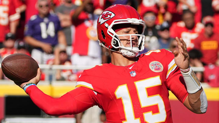 Sep 28, 2025; Kansas City, Missouri, USA; Kansas City Chiefs quarterback Patrick Mahomes (15) throws a pass during the first quarter against the Baltimore Ravens at GEHA Field at Arrowhead Stadium. Mandatory Credit: Denny Medley-Imagn Images Sep 28, 2025; Kansas City, Missouri, USA; Kansas City Chiefs quarterback Patrick Mahomes (15) throws a pass during the first quarter against the Baltimore Ravens at GEHA Field at Arrowhead Stadium. Mandatory Credit: Denny Medley-Imagn Images