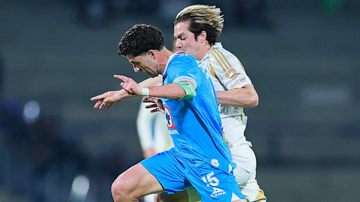 El uruguayo Ignacio Rivero y Sebastián Córdova en el C2025 El uruguayo Ignacio Rivero y Sebastián Córdova en el C2025