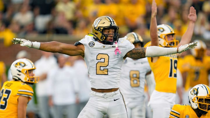 Randon Fontenette has gotten on NFL radars by playing the STAR position.