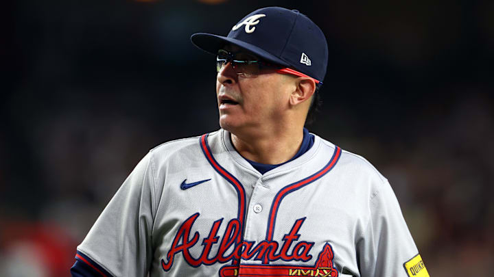 Jul 9, 2024; Phoenix, Arizona, USA; Atlanta Braves pitcher Jesse Chavez against the Arizona Diamondbacks at Chase Field Jul 9, 2024; Phoenix, Arizona, USA; Atlanta Braves pitcher Jesse Chavez against the Arizona Diamondbacks at Chase Field