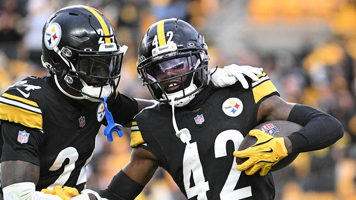 Pittsburgh Steelers cornerback James Pierre (42) celebrates with cornerback Joey Porter Jr. (24) after scoring a touchdown Pittsburgh Steelers cornerback James Pierre (42) celebrates with cornerback Joey Porter Jr. (24) after scoring a touchdown