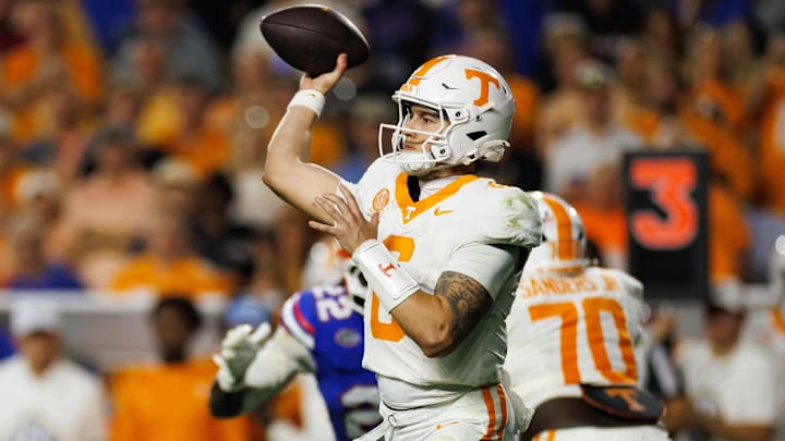 Tennessee vs. Vanderbilt score prediction 2025