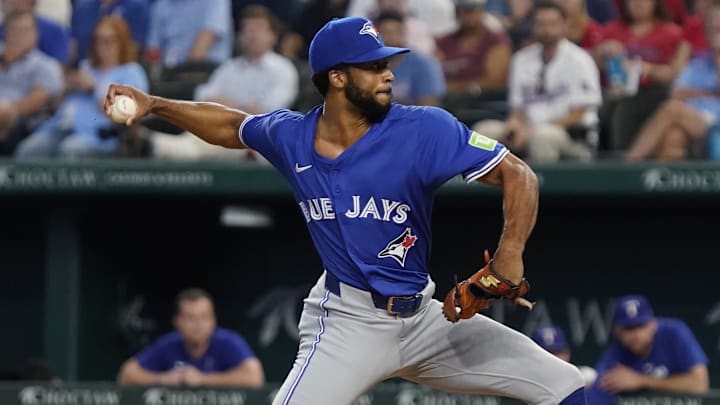Sep 19, 2024; Arlington, Texas, USA; Toronto Blue Jays Dillon Tate (33) throws to the plate during the sixth inning against the Texas Rangers at Globe Life Field. Sep 19, 2024; Arlington, Texas, USA; Toronto Blue Jays Dillon Tate (33) throws to the plate during the sixth inning against the Texas Rangers at Globe Life Field.