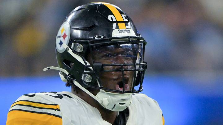 Pittsburgh Steelers defensive tackle Keeanu Benton Pittsburgh Steelers defensive tackle Keeanu Benton