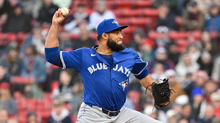 Apr 10, 2025; Boston, Massachusetts, USA; Toronto Blue Jays relief pitcher Yimi Garcia (93) pitches against the Boston Red Sox during the eighth inning at Fenway Park. Apr 10, 2025; Boston, Massachusetts, USA; Toronto Blue Jays relief pitcher Yimi Garcia (93) pitches against the Boston Red Sox during the eighth inning at Fenway Park.