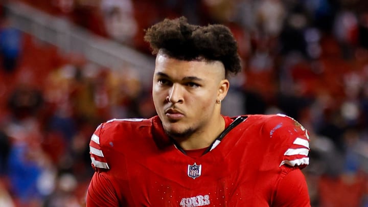 San Francisco 49ers running back Isaac Guerendo (31) San Francisco 49ers running back Isaac Guerendo (31)