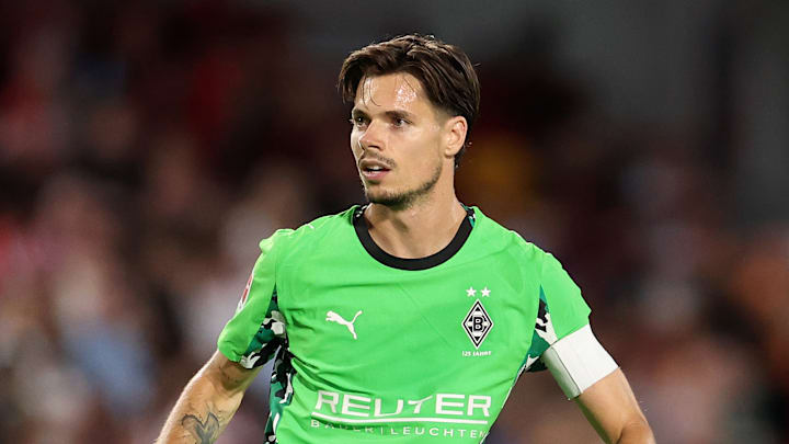 Zieht es Julian Weigl nach Saudi-Arabien?