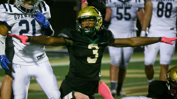 Iowa linebacker commit Julian Manson Iowa linebacker commit Julian Manson