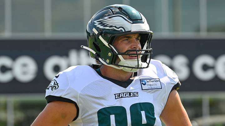 Philadelphia Eagles tight end Dallas Goedert (88) looks on during training camp at Gillette Stadium. Mandatory Credit: Eric Canha-Imagn Images Philadelphia Eagles tight end Dallas Goedert (88) looks on during training camp at Gillette Stadium. Mandatory Credit: Eric Canha-Imagn Images