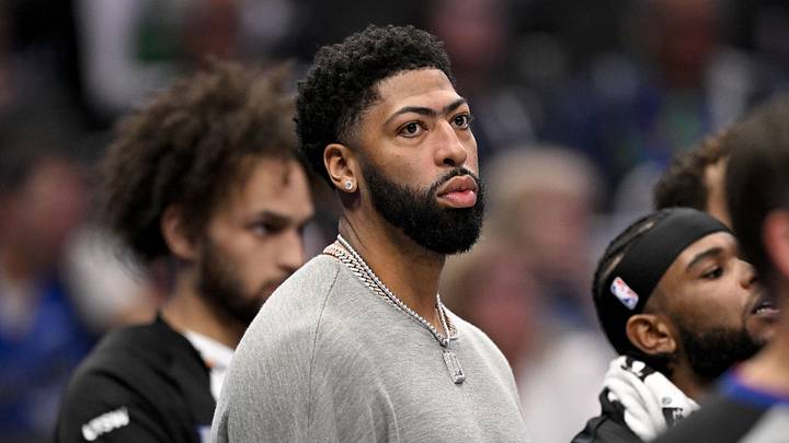 Nov 19, 2025; Dallas, Texas, USA; Dallas Mavericks forward Anthony Davis (3) looks on from the bench during the second half against the New York Knicks at the American Airlines Center. Mandatory Credit: Jerome Miron-Imagn Images Nov 19, 2025; Dallas, Texas, USA; Dallas Mavericks forward Anthony Davis (3) looks on from the bench during the second half against the New York Knicks at the American Airlines Center. Mandatory Credit: Jerome Miron-Imagn Images