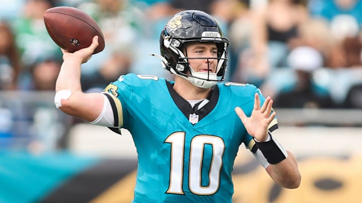 Free-agent QB Mac Jones