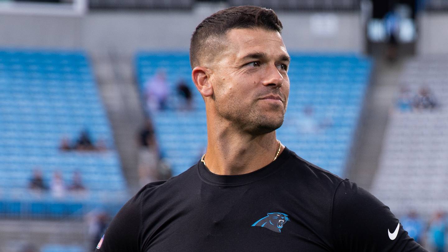 Panthers' Hunt Eyes Comeback as Playoff Hopes Rise